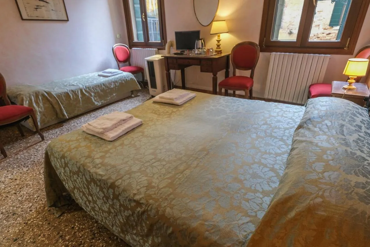 Ca'Salvador Bed & Breakfast Venice