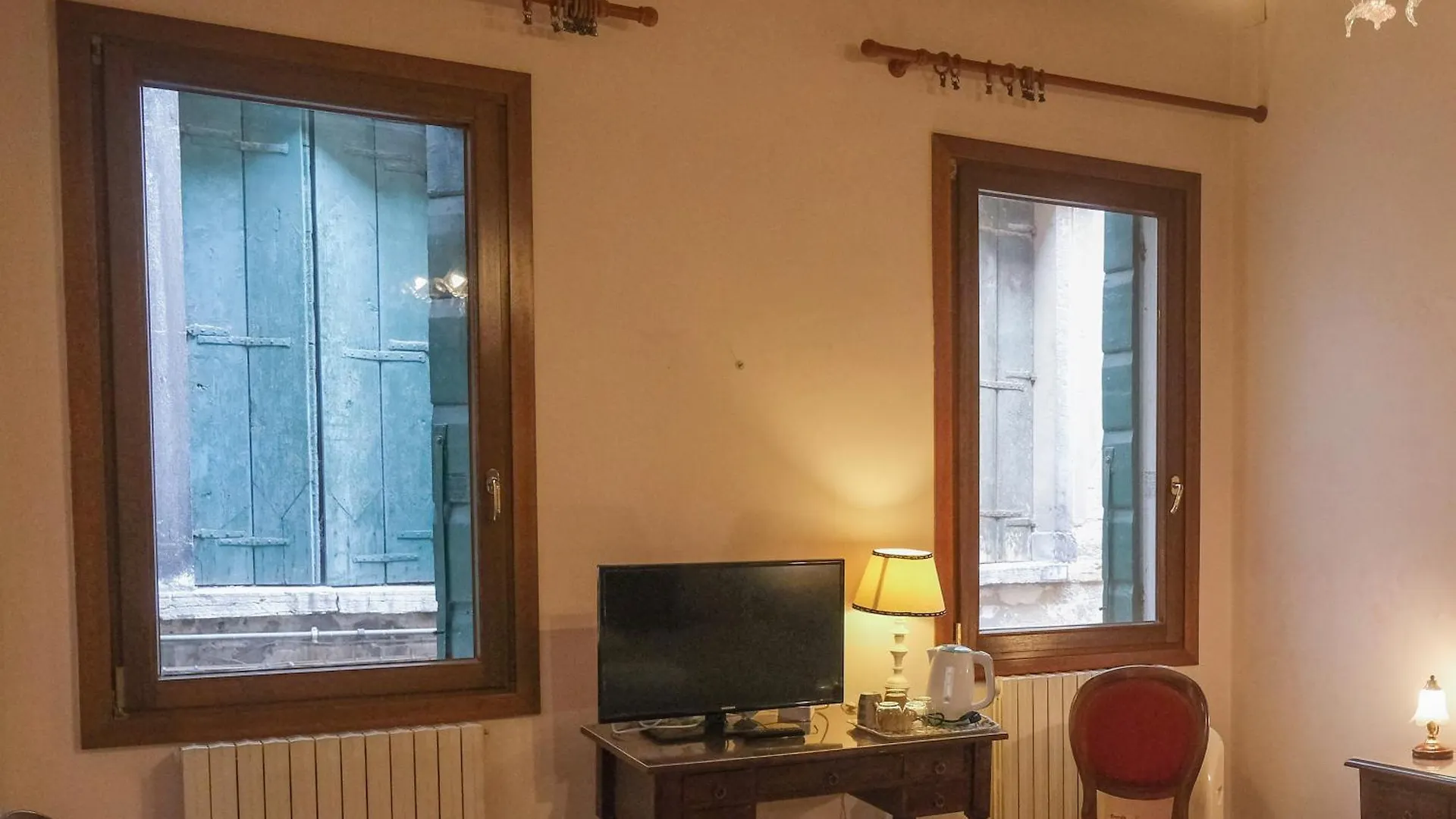 Bed and Breakfast Ca'Salvador Venezia 0*,  Italia