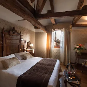 Palazzo Bembo - Exclusive Affittacamere