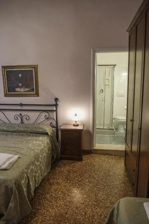 ヴェネツィア Ca'Salvador Bed & Breakfast イタリア
