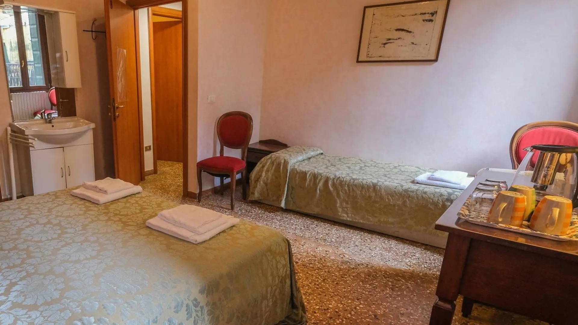 ヴェネツィア Ca'Salvador Bed & Breakfast 0*,  イタリア