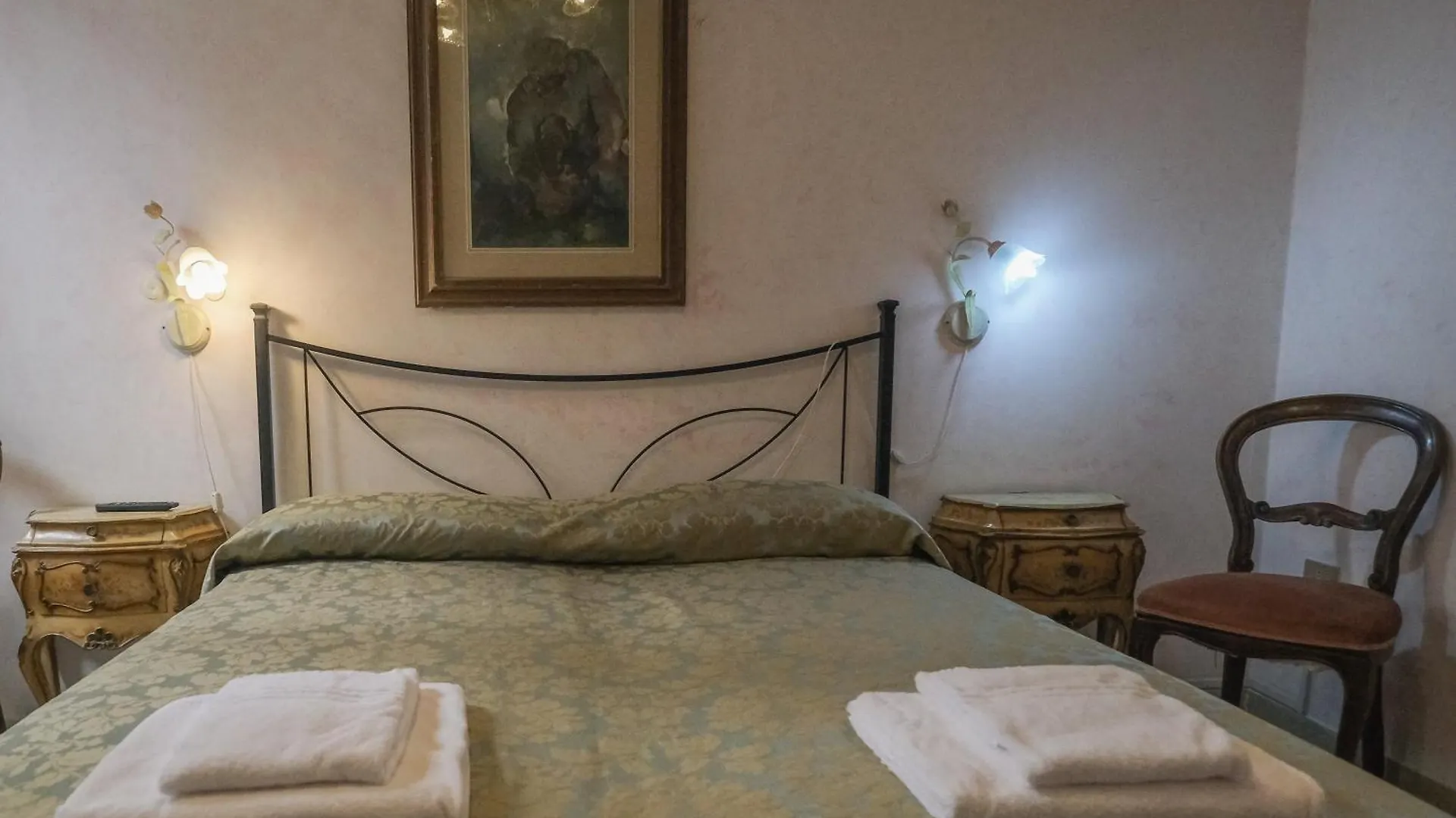 ヴェネツィア Ca'Salvador Bed & Breakfast